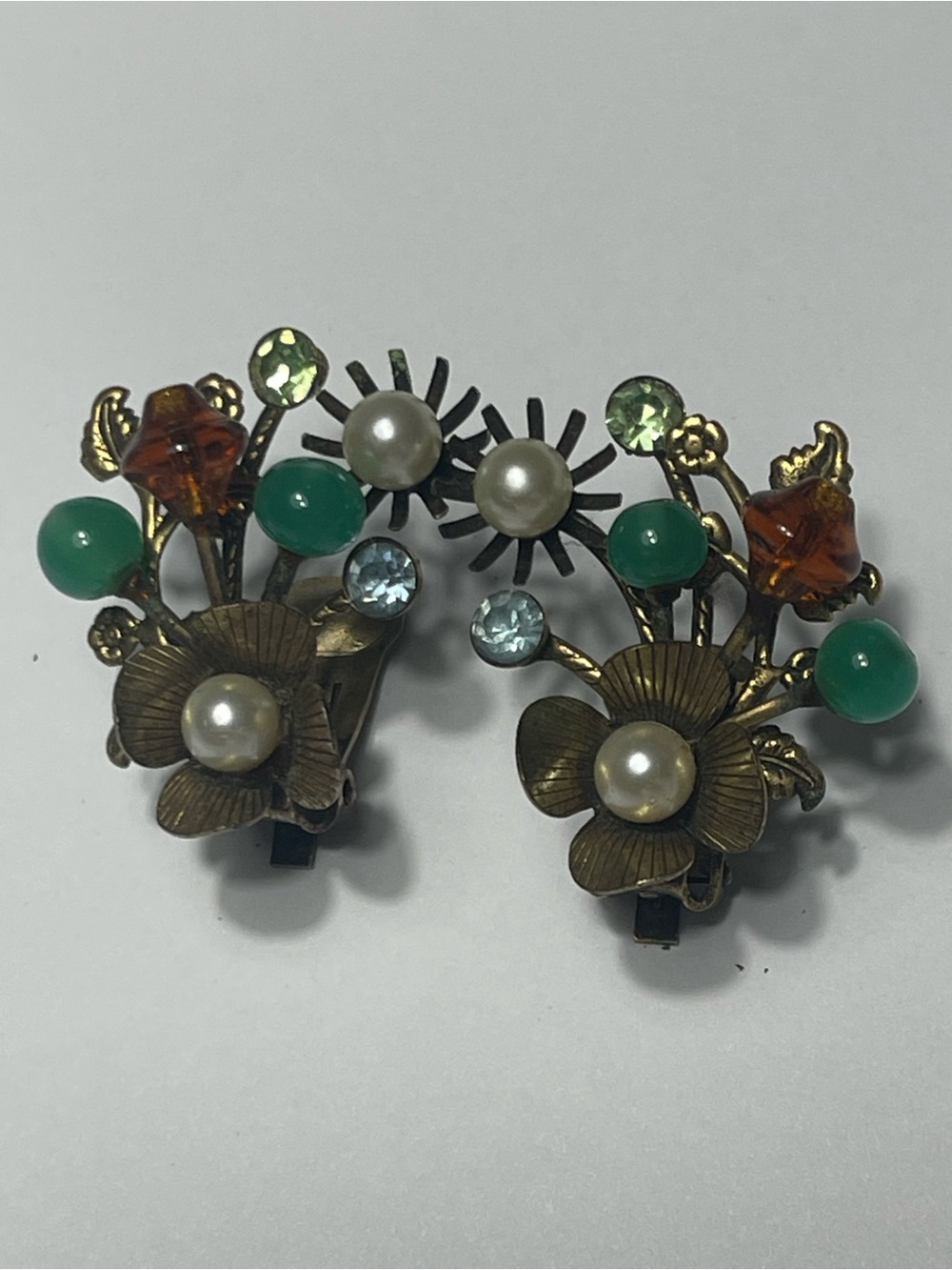 Vintage Floral Clip-On Earrings Green Amber Faux Pearl Rhinestone